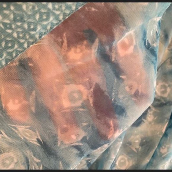 Chico's Sheer Tunic Cover-Up size 3 or 16-18 - Picture 9 of 10